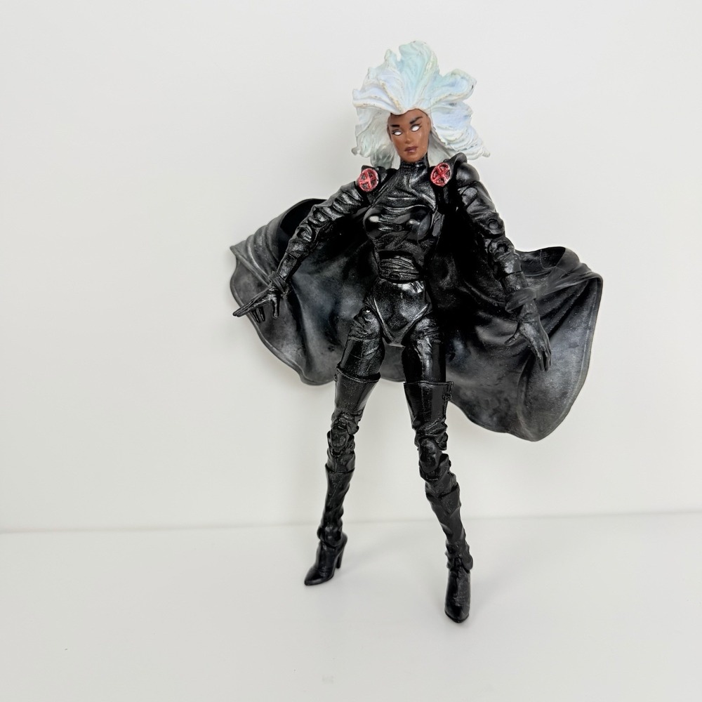 Marvel Legends Storm Black Costume Series VIII 2005 Toy Biz 6" Figure Loose